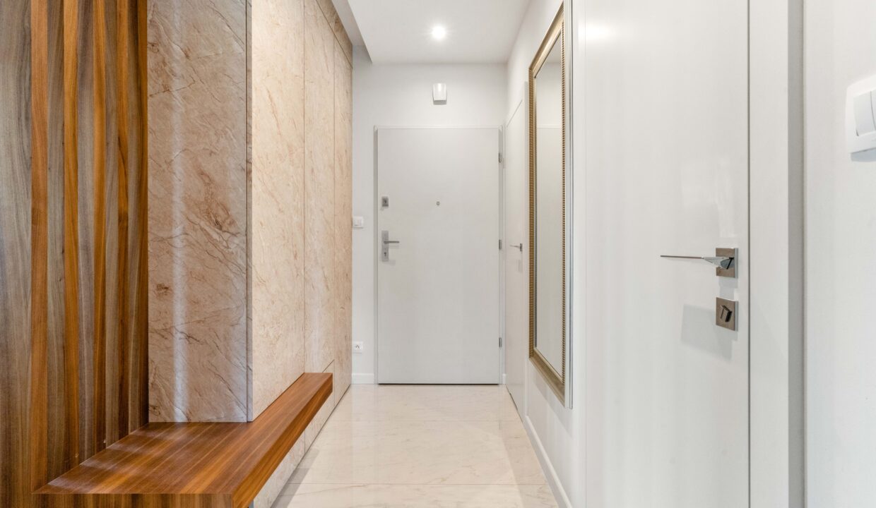 Sesja wykonana na zlecenie agencji nieruchomości White Flag