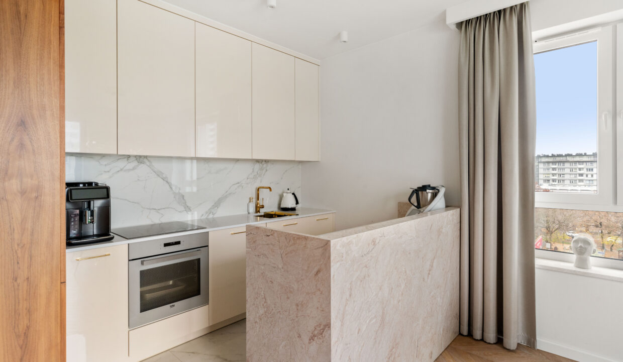 Sesja wykonana na zlecenie agencji nieruchomości White Flag